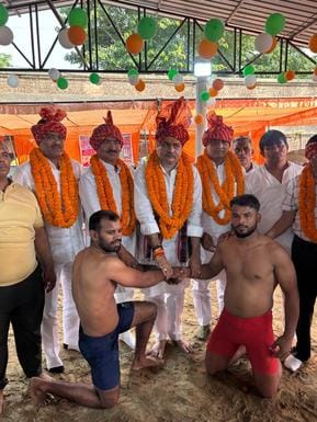 Wrestlers tried their luck in wrestling