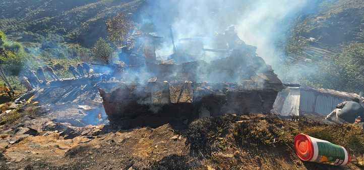Two families left homeless in Andhra Pradesh after an eight-room two-storey house burned down.