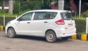 Manisha death case: Two CBI officers return to Delhi on leave, four personnel including an inspector stay at the rest house