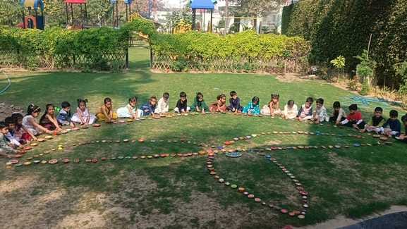 Message given to students to celebrate pollution free Diwali
