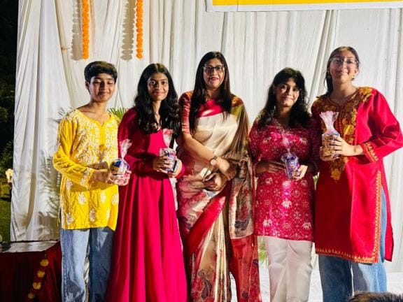 Women and children gave performances in Diwali festival