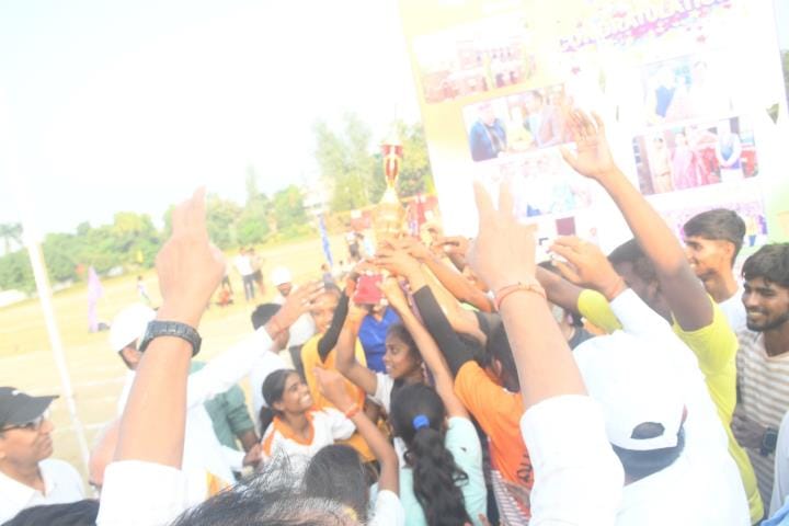 Deoria Rural emerged as the overall champion.