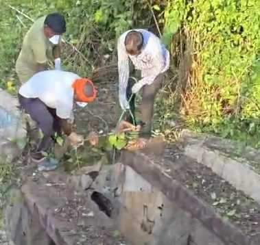 A goat fell into a well and the body of a missing youth was found in Jaisinghnagar.