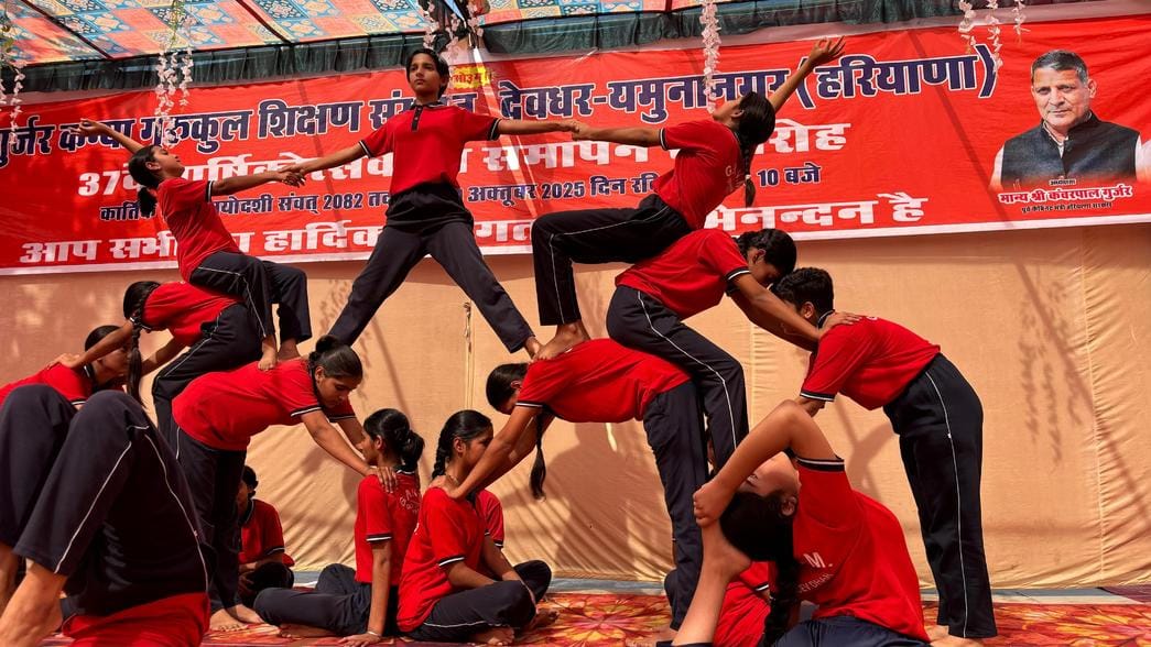 Women's contribution to the country's progress: Shyam