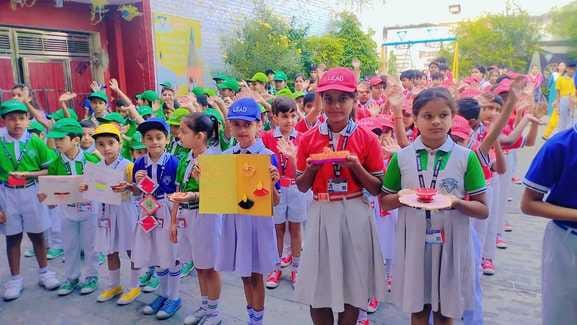Children showed their talent by making Rangoli and Diyas