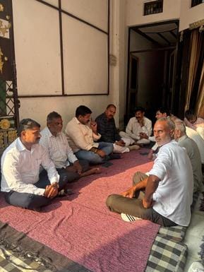 A meeting of advocates was held in Sardhana regarding the Bar Council elections.