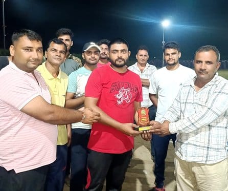 Shahjadpur and Abhipura teams won the league matches.