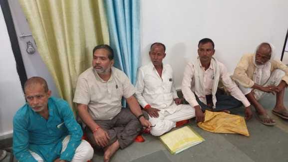 Independent candidate Vishwanath Singh staged a sit-in protest after his nomination was cancelled