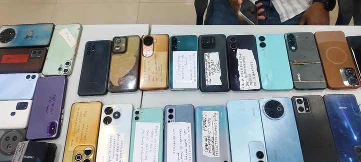 Rural Zone police found 219 lost mobile phones.
