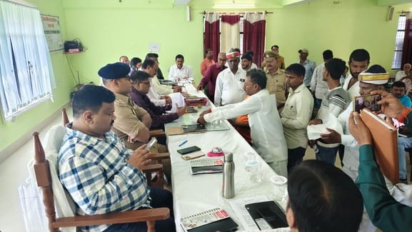 Officials should be proactive in resolving public complaints.