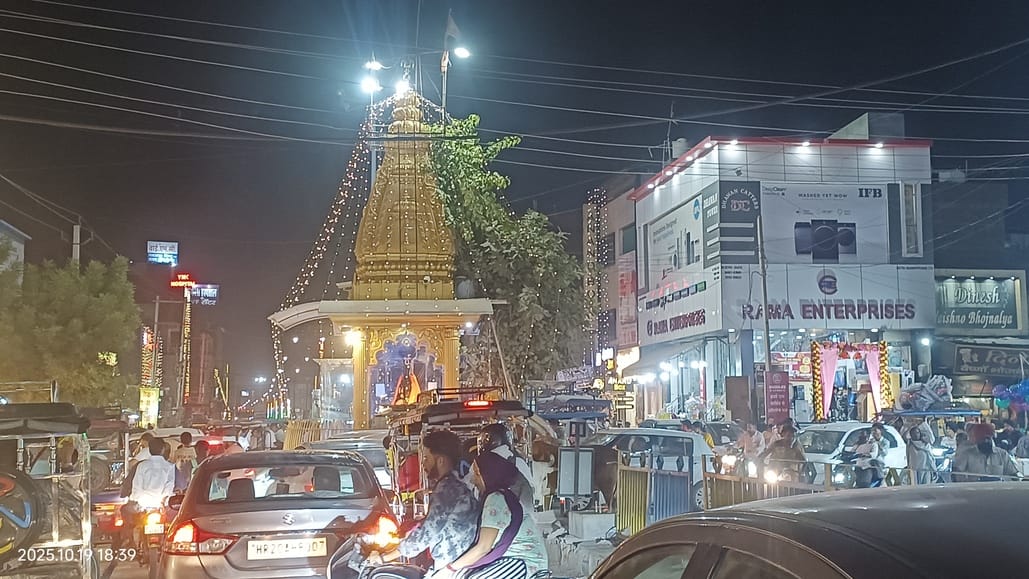 Every corner was illuminated, the flame of faith was lit in temples.