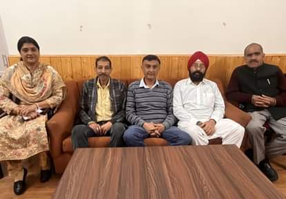 MLA gave instructions to improve the drainage system in Theog market