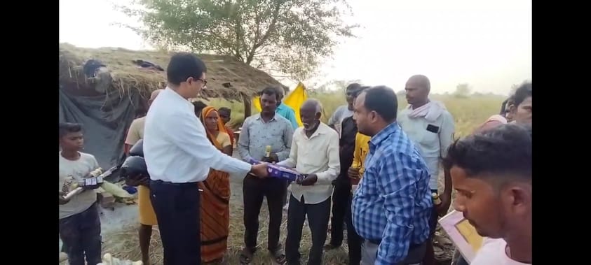 DM celebrated Diwali with flood victims