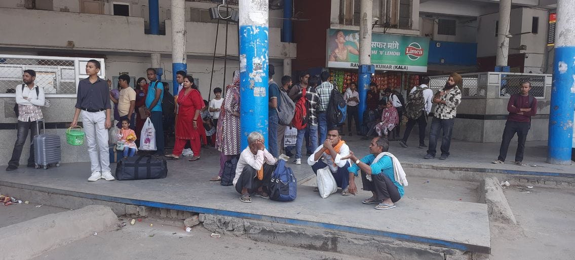 The buses going on the Baraut route will go till Gauripur turn till tomorrow.