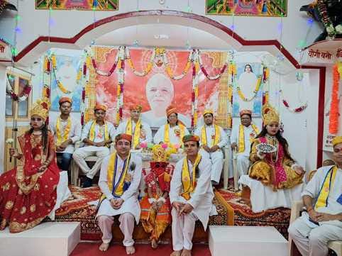 Diwali celebrated on the theme of Sanskar Parivartan