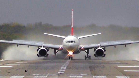 Preference is being given to flights coming from Delhi to Lucknow.