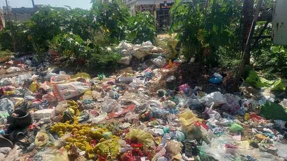 Garbage collection has been suspended in Baddi for two days, with heaps everywhere.