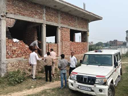 Unknown youth's body found in a house under construction, sensation spread in the area