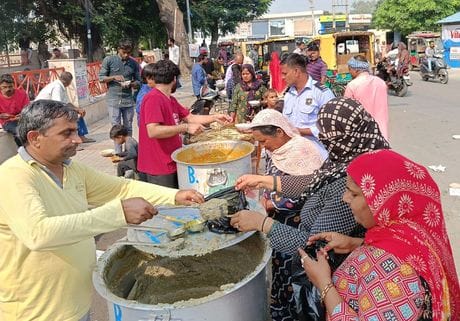 Annakut Prasad prepared in temples on Vishwakarma Jayanti