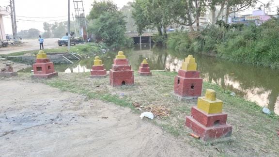 Crowds will gather at the Jui Canal Ghats on Chhath Puja, where devotees will offer prayers to the setting and rising sun.