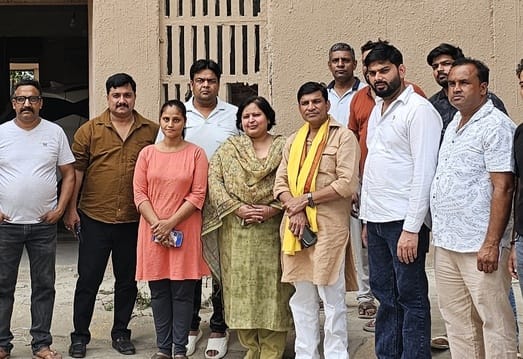 BJP leader Dinesh Kaushik inspected Omaxe City located in Sector-14,15.