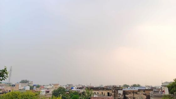 AQI @ 390, breathing difficult