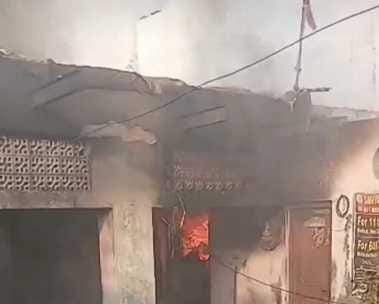Loss of lakhs due to house fire