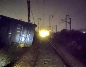 Important information for passengers! Several trains diverted from Kota Railway Division after goods