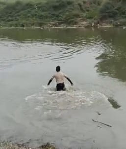 Teenager drowns in Tamsa river while building altar for Chhath