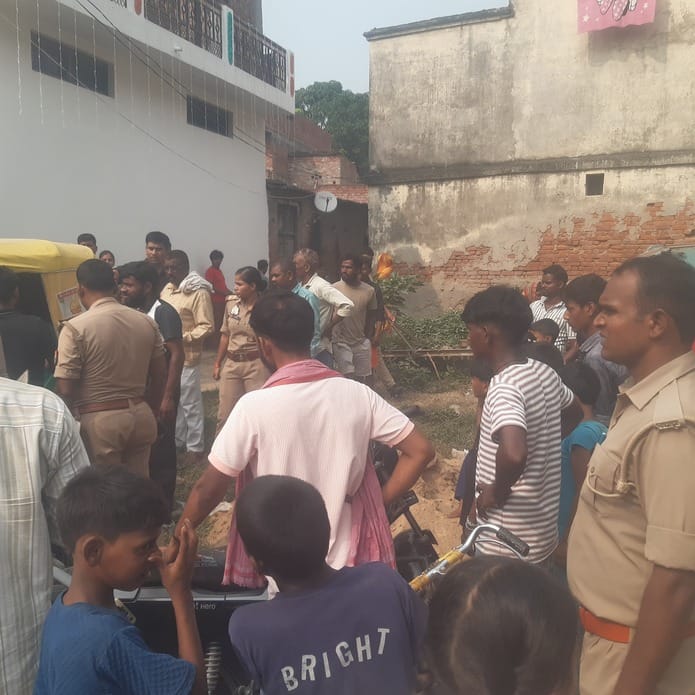 The body of an innocent child who had gone to attend a puja was found in a septic tank after 16:30 hours.