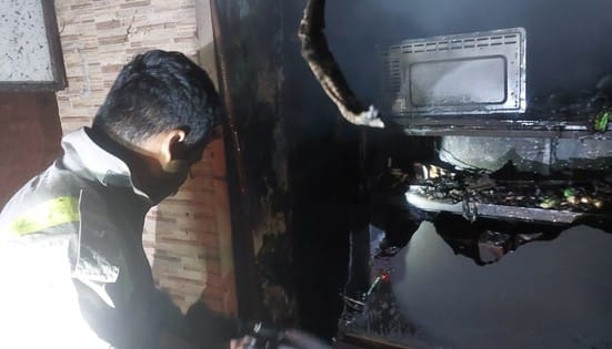 Fire broke out at several places on the night of Diwali