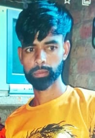 Dead body of a youth found hanging from a mulberry tree, murder charge