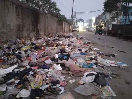 Diwali celebrated with gusto... 50 tonnes more waste was found the next day