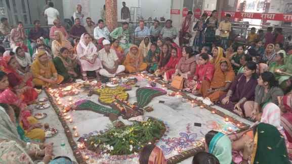Govardhan Puja is performed with the wish of happiness and prosperity.