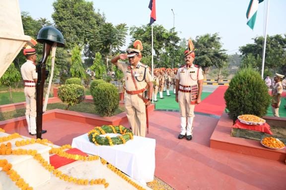 Those who sacrifice for the country are always remembered: Dr. M Ravi