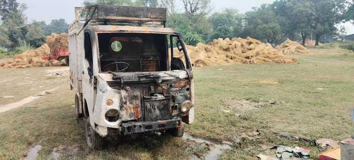 Burned the loader by pouring petrol in it, gave Tahrir