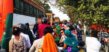 Traffic on Bareilly-Farrukhabad highway halted due to jam in Hullapur