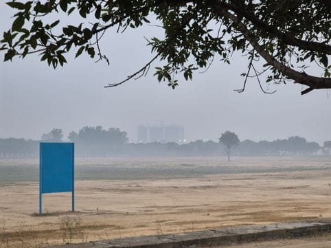 Breathing crisis... AQI @ 274, increasing problems for the elderly and respiratory patients
