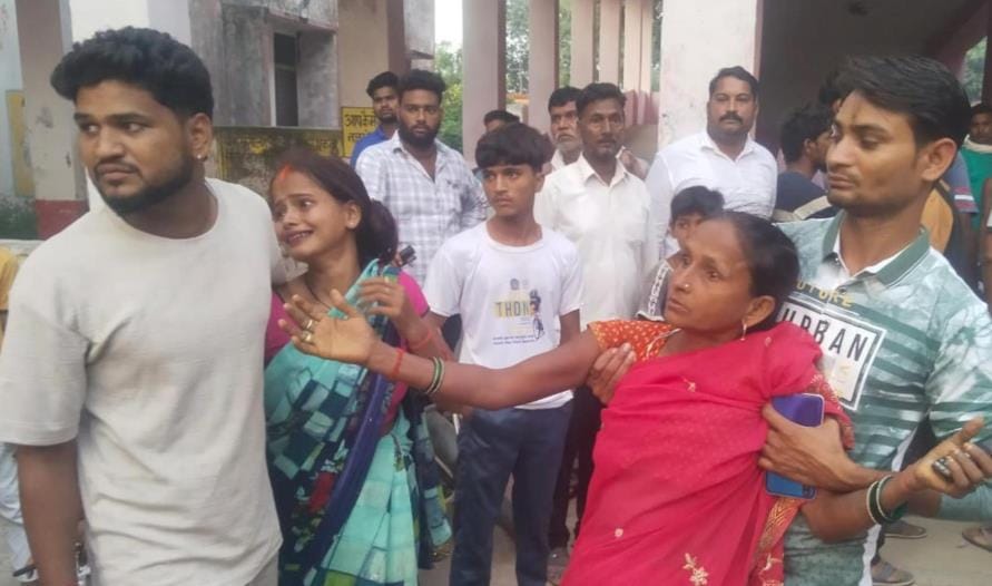 Teen dies in firecracker explosion, shop owner arrested