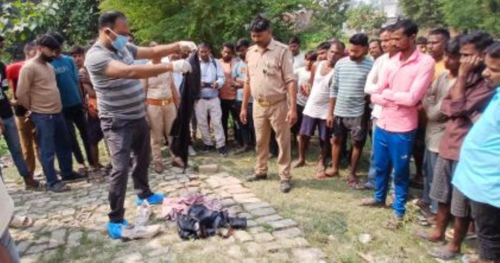 Killed mother by hitting her with a mortar and pestle, uncle also tried to save her