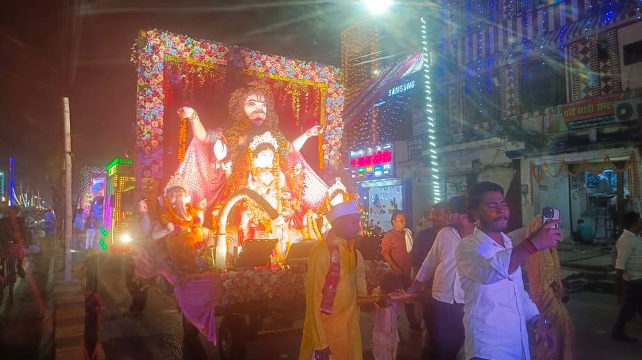 Lakshmi idols were immersed till late night