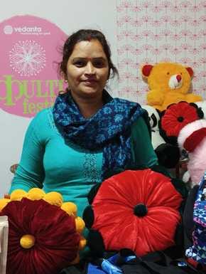 Teddy bear business brings happiness and economic prosperity to women