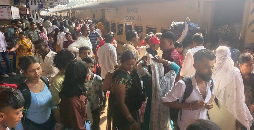 Crowd on Bhai Dooj... Roadways as well as private vehicle operators made a fortune