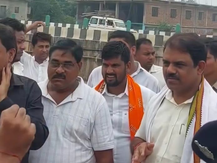 Bihar vidhan sabha There was heavy sloganeering against the JDU candidate