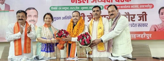 Direct communication and continuous contact with the booth workers: JPS Rathore