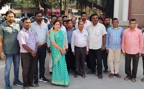 Memorandum submitted to DM demanding underpass