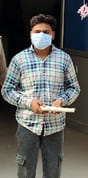 A report was filed against two thieves who entered the former chairman's house.
