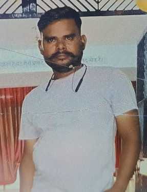 Bike riders dragged for 100 meters by a police car, father-in-law and son-in-law died.