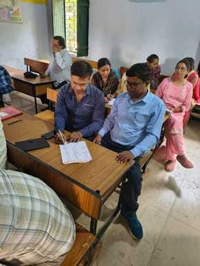 Teachers protest against the mandatory TETTeachers protest against the mandatory TET