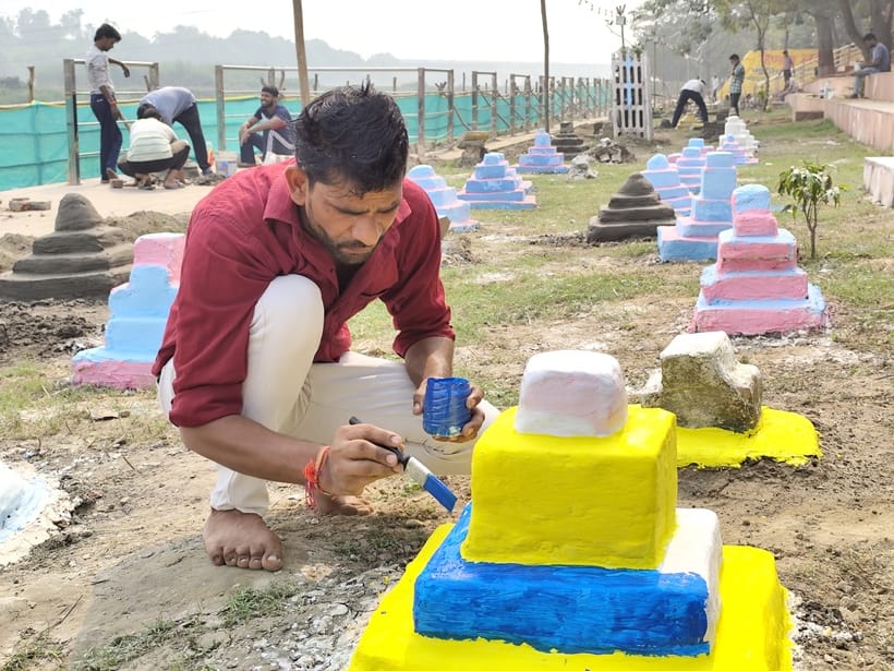 Chhath Puja preparations begin, temporary ghats are being built for the puja.